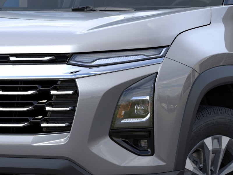 Chevrolet Equinox Vehicle Full-screen Gallery Image 10