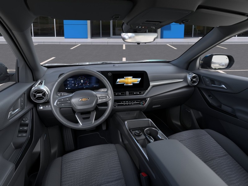 Chevrolet Equinox Vehicle Full-screen Gallery Image 15
