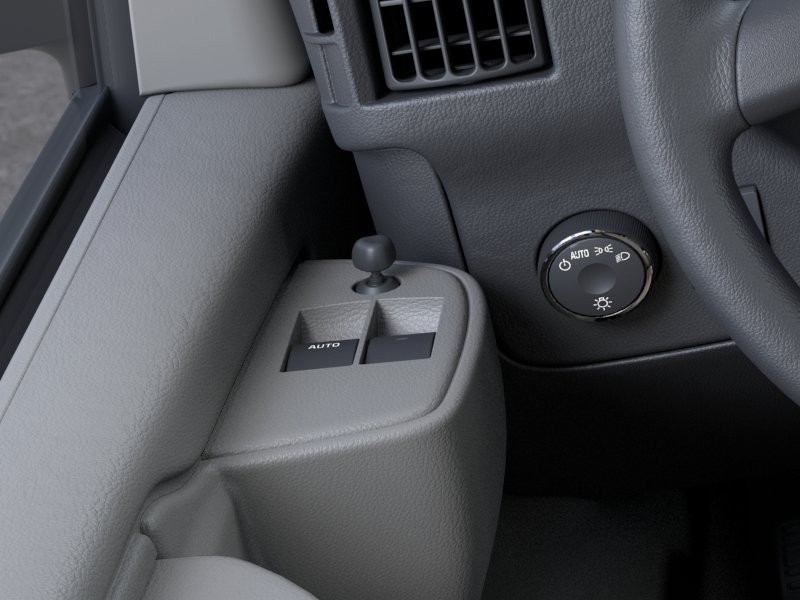 Chevrolet Express Cargo Van Vehicle Full-screen Gallery Image 22