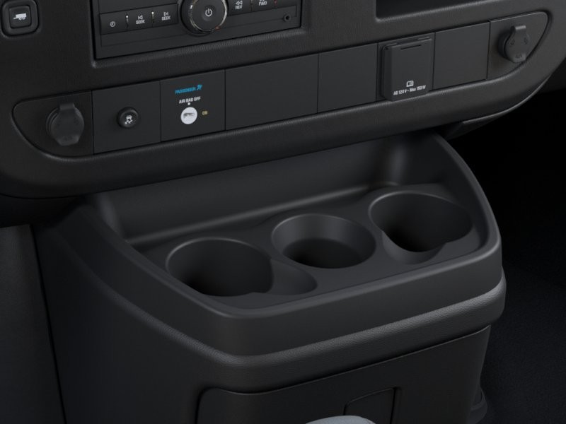 Chevrolet Express Cargo Van Vehicle Full-screen Gallery Image 23