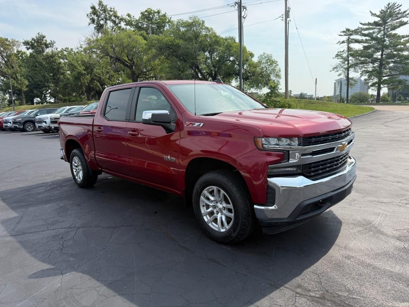 Chevrolet Silverado 1500 Vehicle Full-screen Gallery Image 8