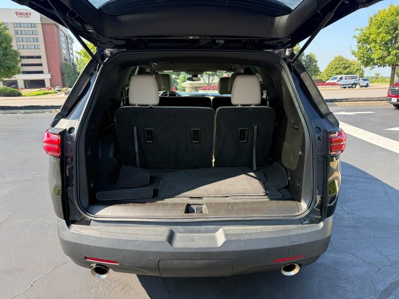 Chevrolet Traverse Vehicle Full-screen Gallery Image 6