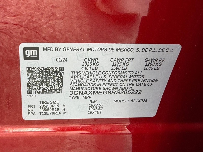 Chevrolet Equinox Vehicle Full-screen Gallery Image 24