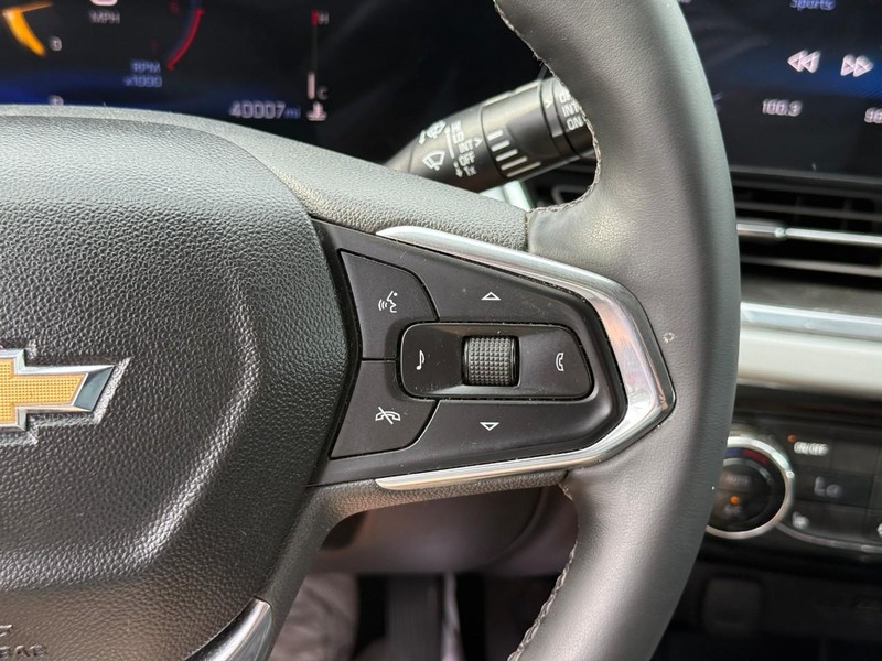 Chevrolet Trax Vehicle Full-screen Gallery Image 18