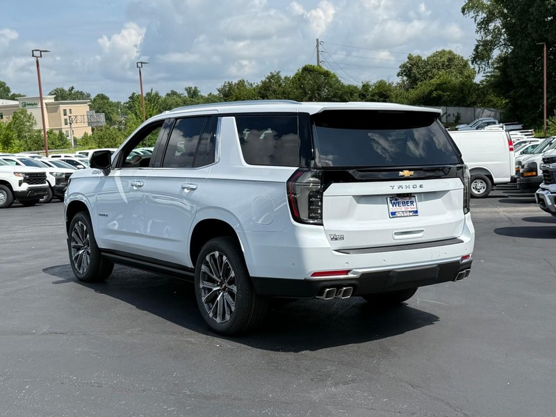 Chevrolet Tahoe Vehicle Full-screen Gallery Image 3