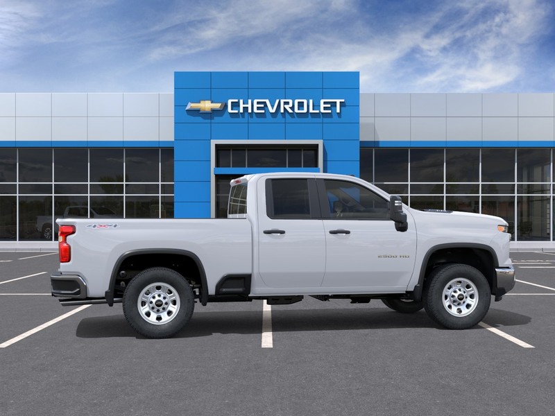 Chevrolet Silverado 2500HD Vehicle Full-screen Gallery Image 5