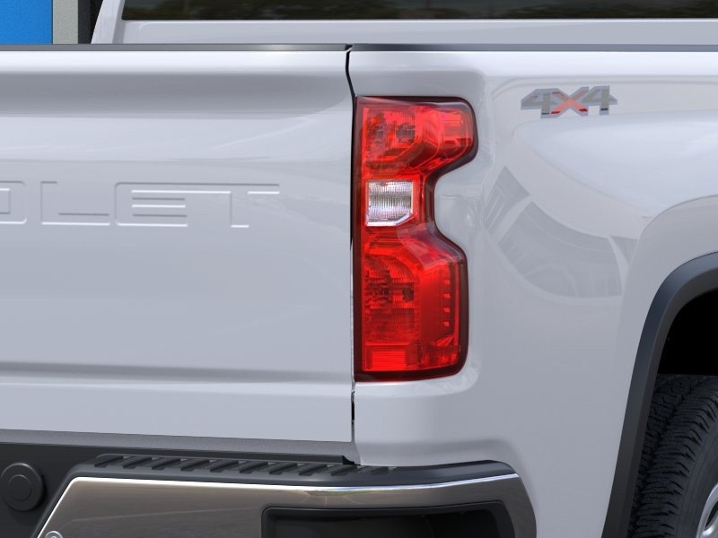 Chevrolet Silverado 2500HD Vehicle Full-screen Gallery Image 11