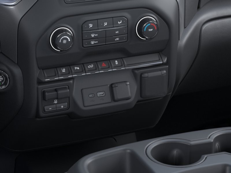 Chevrolet Silverado 2500HD Vehicle Full-screen Gallery Image 23