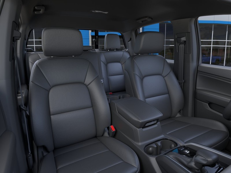 Chevrolet Colorado Vehicle Full-screen Gallery Image 16