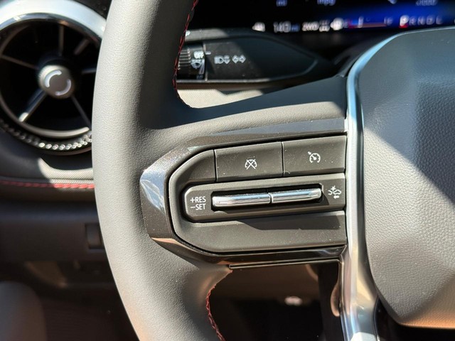 2026 Chevrolet Colorado Z71 - Photo 12