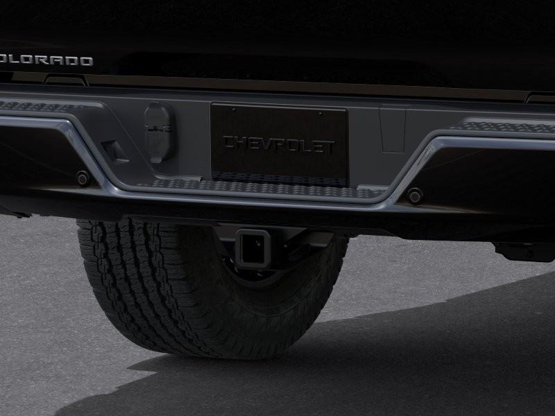 Chevrolet Colorado Vehicle Full-screen Gallery Image 14