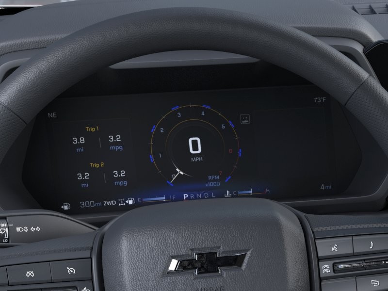 Chevrolet Colorado Vehicle Full-screen Gallery Image 18