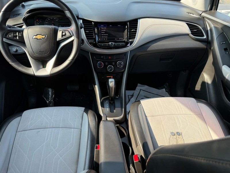 Chevrolet Trax Vehicle Full-screen Gallery Image 11
