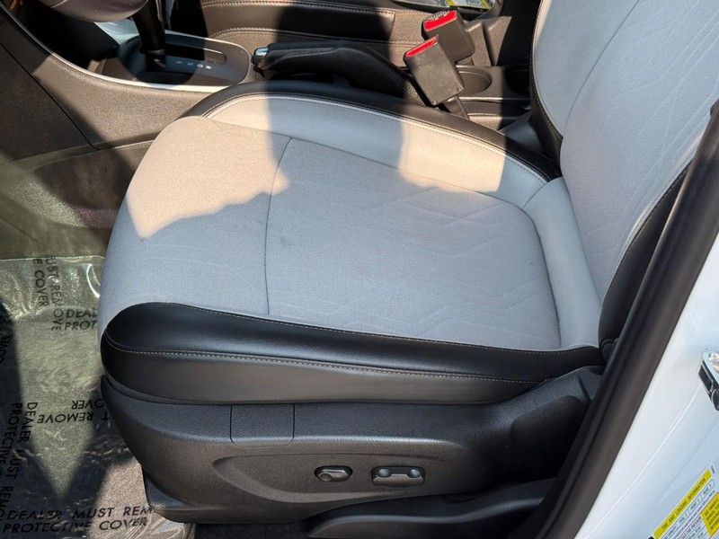 Chevrolet Trax Vehicle Full-screen Gallery Image 16