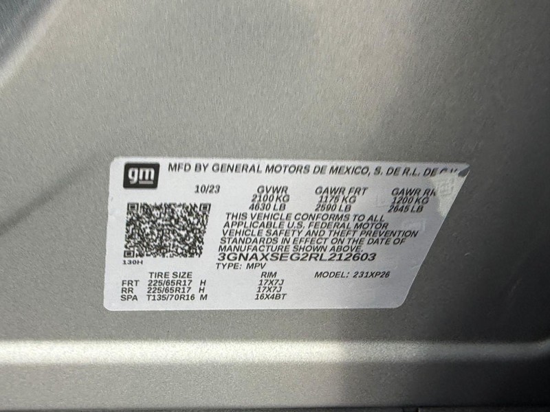 Chevrolet Equinox Vehicle Full-screen Gallery Image 23