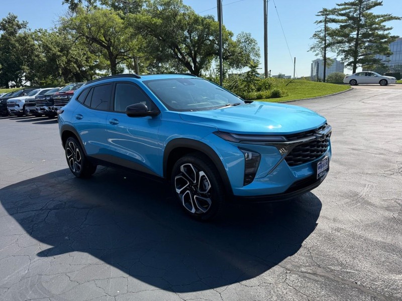 Chevrolet Trax Vehicle Full-screen Gallery Image 9