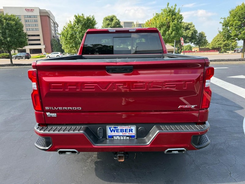 Chevrolet Silverado 1500 Vehicle Full-screen Gallery Image 7