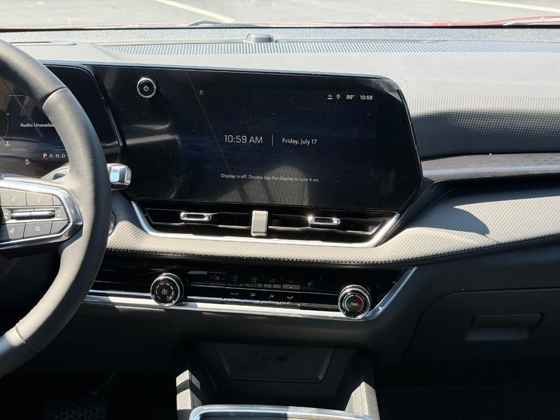 Chevrolet Equinox Vehicle Full-screen Gallery Image 8
