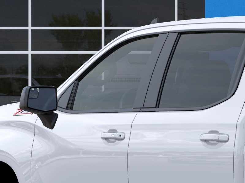 Chevrolet Silverado 1500 Vehicle Full-screen Gallery Image 12