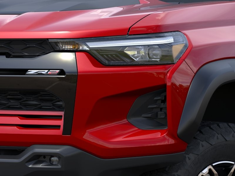 Chevrolet Colorado Vehicle Full-screen Gallery Image 10