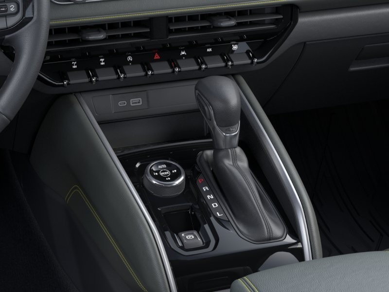 Chevrolet Colorado Vehicle Full-screen Gallery Image 23