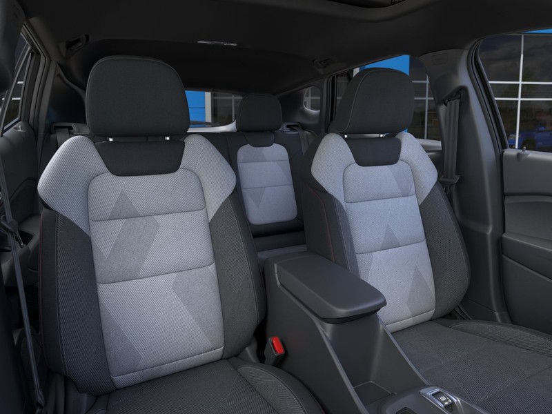 Chevrolet Trax Vehicle Full-screen Gallery Image 16