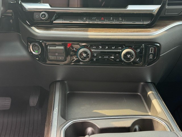 2026 Chevrolet Silverado 3500 HD LT - Photo 8