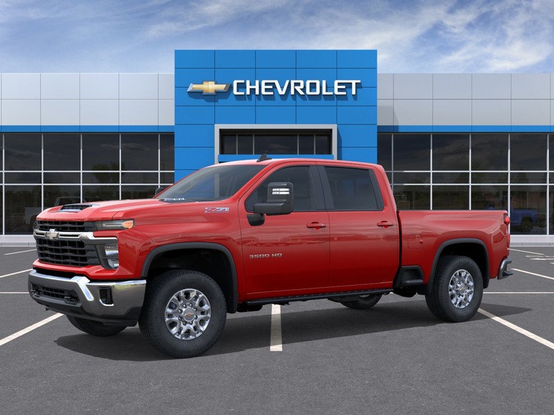 Chevrolet Silverado 3500HD Vehicle Full-screen Gallery Image 2