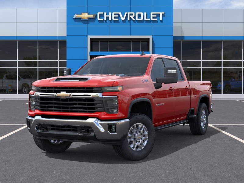 Chevrolet Silverado 3500HD Vehicle Full-screen Gallery Image 6
