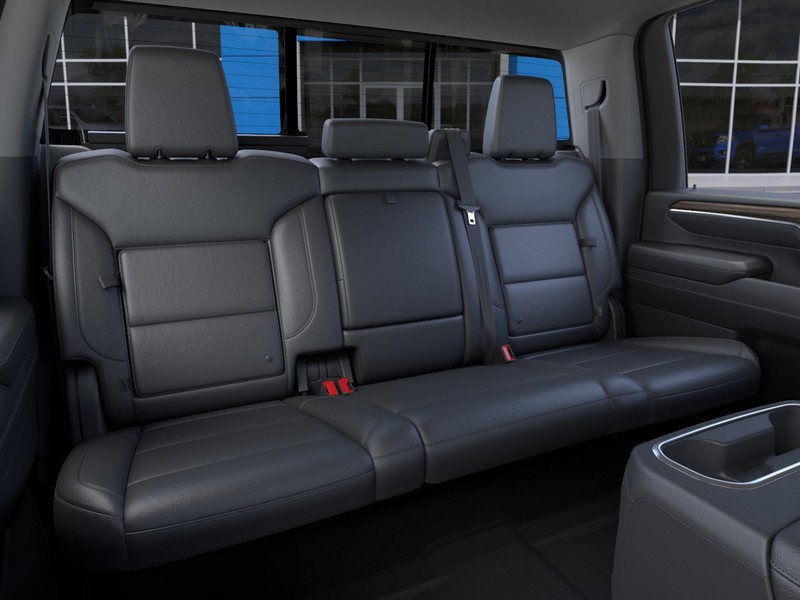 Chevrolet Silverado 3500HD Vehicle Full-screen Gallery Image 17