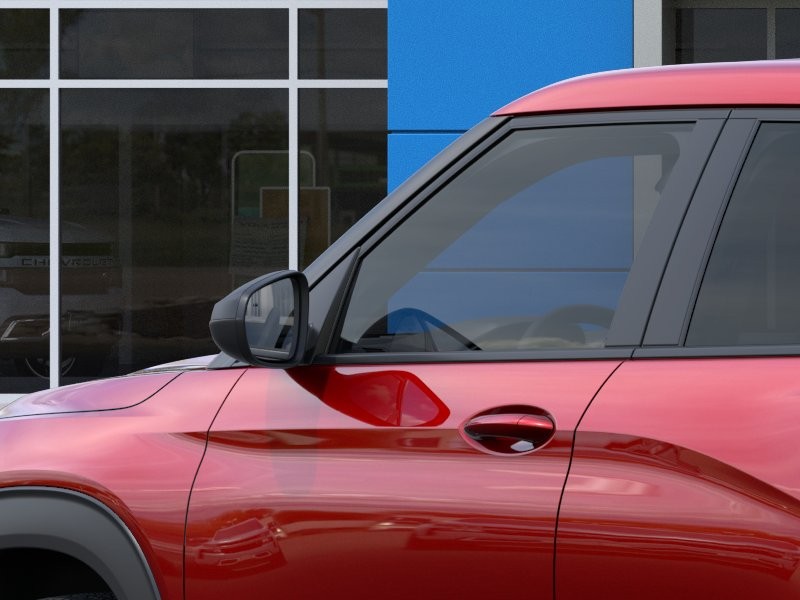 Chevrolet Trailblazer Vehicle Full-screen Gallery Image 12