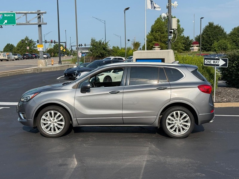 Buick Envision Vehicle Full-screen Gallery Image 2