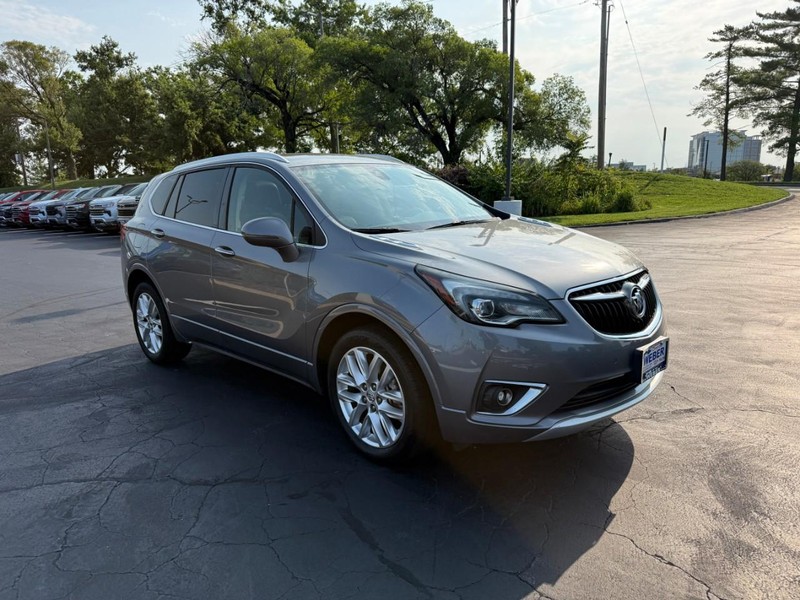 Buick Envision Vehicle Full-screen Gallery Image 9