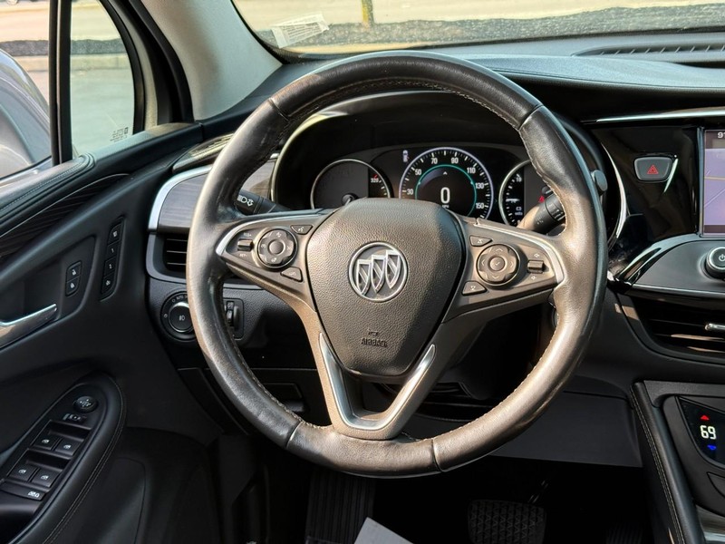 Buick Envision Vehicle Full-screen Gallery Image 13