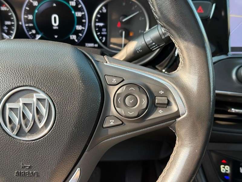 Buick Envision Vehicle Full-screen Gallery Image 21