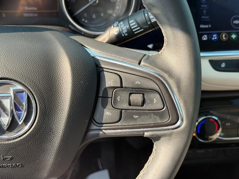 Buick Encore GX Vehicle Full-screen Gallery Image 20