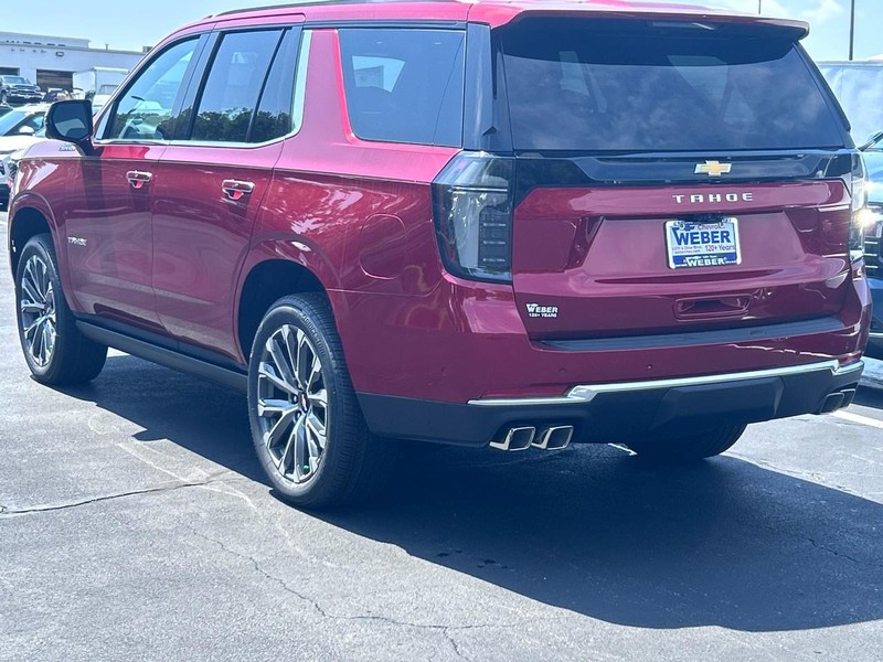 Chevrolet Tahoe Vehicle Full-screen Gallery Image 3