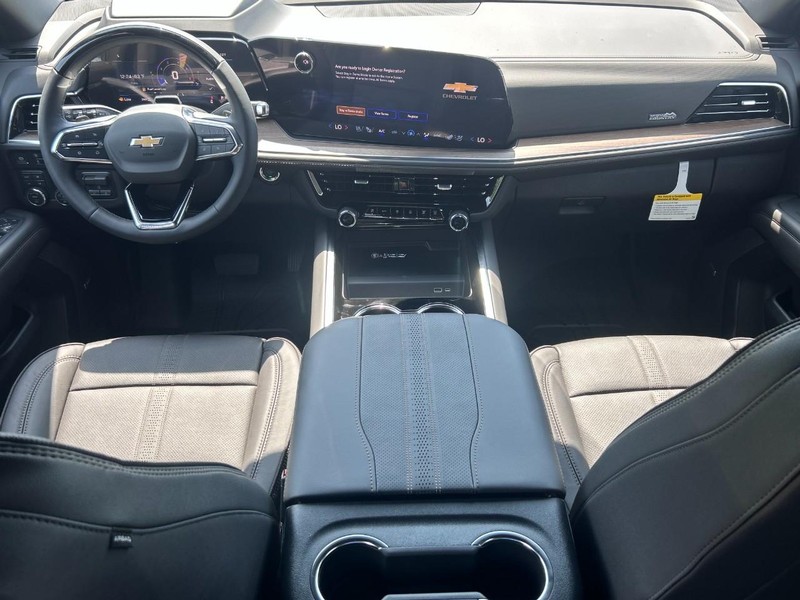 Chevrolet Tahoe Vehicle Full-screen Gallery Image 9