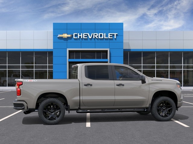 2026 Chevrolet Silverado 1500 Custom - Photo 5