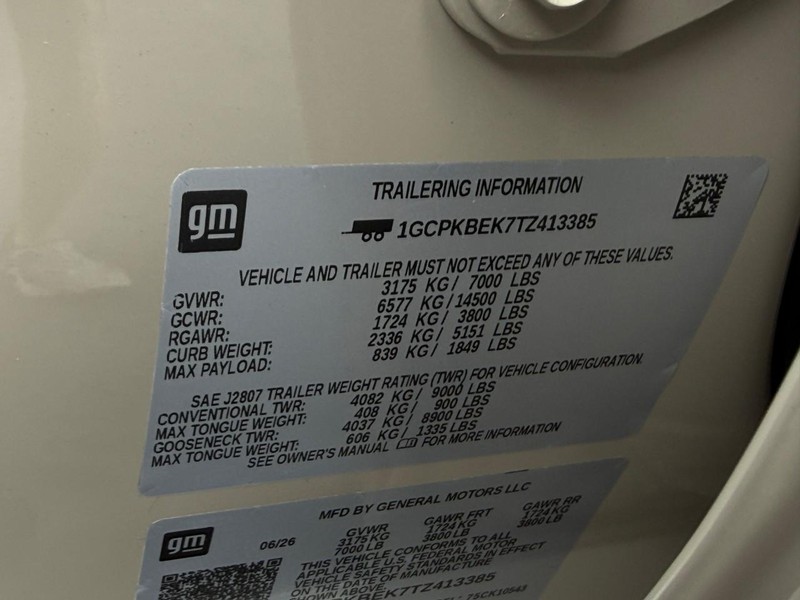 Chevrolet Silverado 1500 Vehicle Full-screen Gallery Image 16