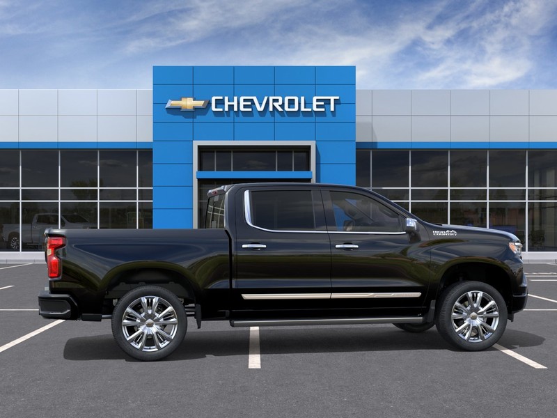 Chevrolet Silverado 1500 Vehicle Full-screen Gallery Image 5