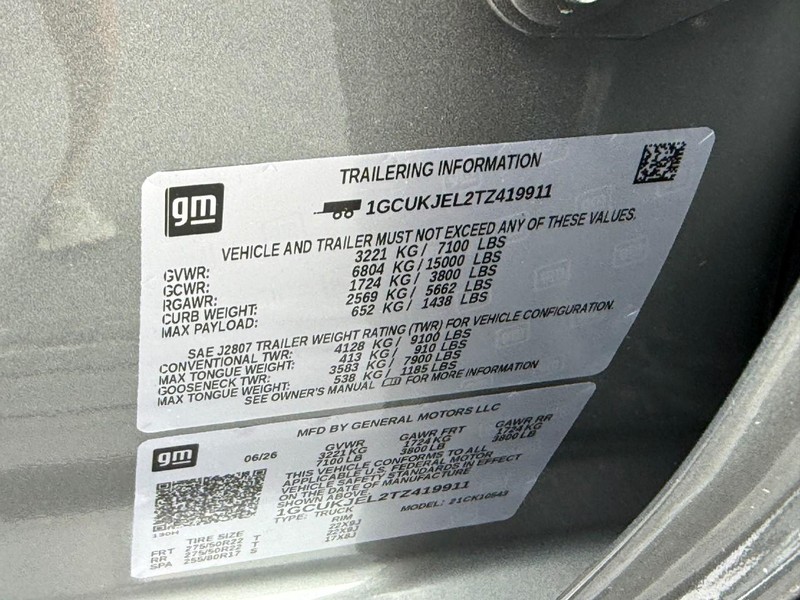 Chevrolet Silverado 1500 Vehicle Full-screen Gallery Image 20