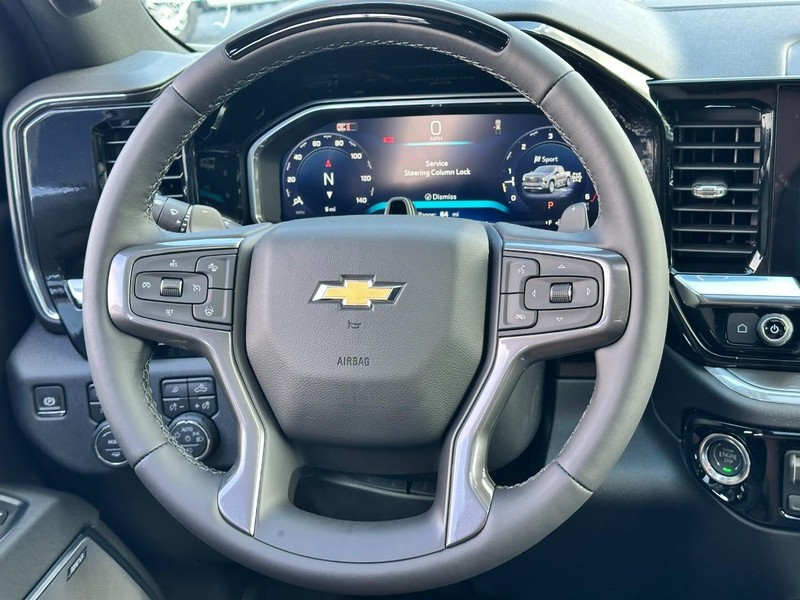 Chevrolet Silverado 1500 Vehicle Full-screen Gallery Image 8