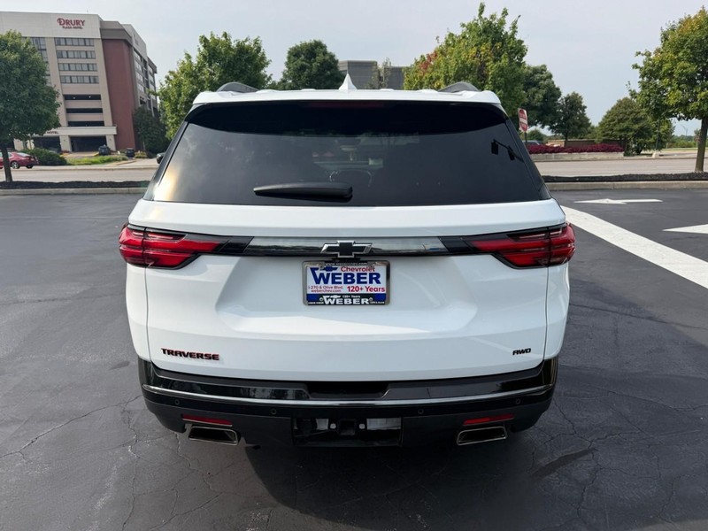 Chevrolet Traverse Vehicle Full-screen Gallery Image 6