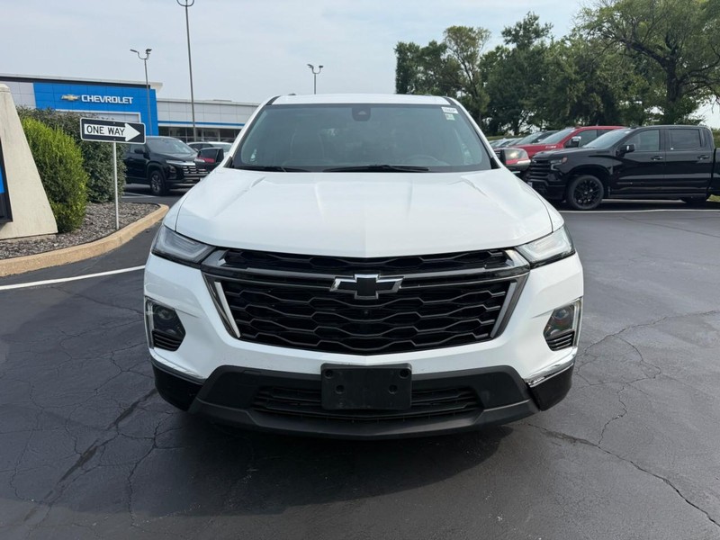 Chevrolet Traverse Vehicle Full-screen Gallery Image 9