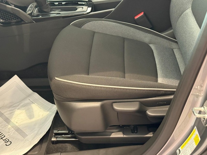 Chevrolet TrailBlazer Vehicle Full-screen Gallery Image 7