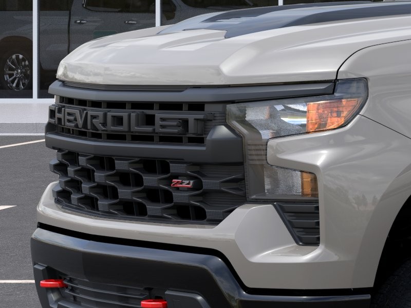 Chevrolet Silverado 1500 Vehicle Full-screen Gallery Image 13