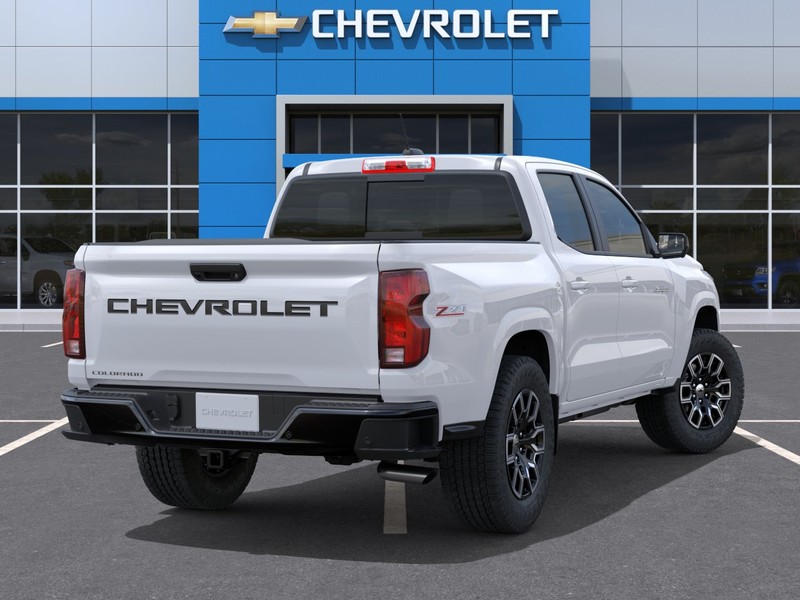 Chevrolet Colorado Vehicle Full-screen Gallery Image 4