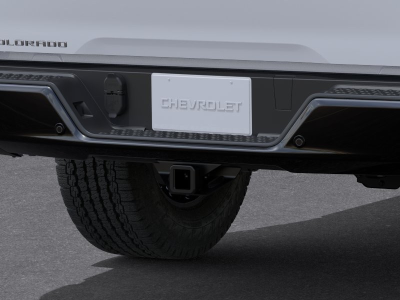 Chevrolet Colorado Vehicle Full-screen Gallery Image 14