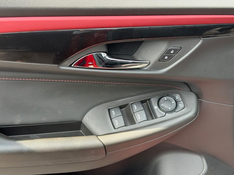 Chevrolet TrailBlazer Vehicle Full-screen Gallery Image 11
